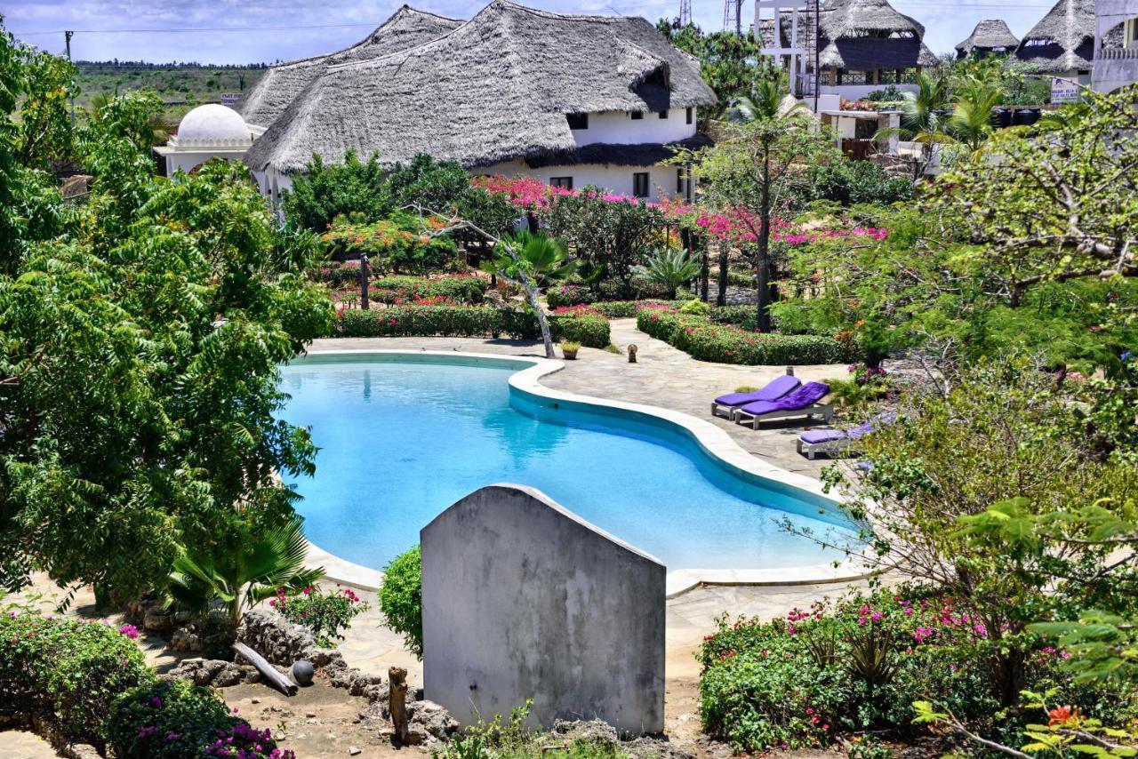 Hotel Jumbo Club Watamu Exterior foto